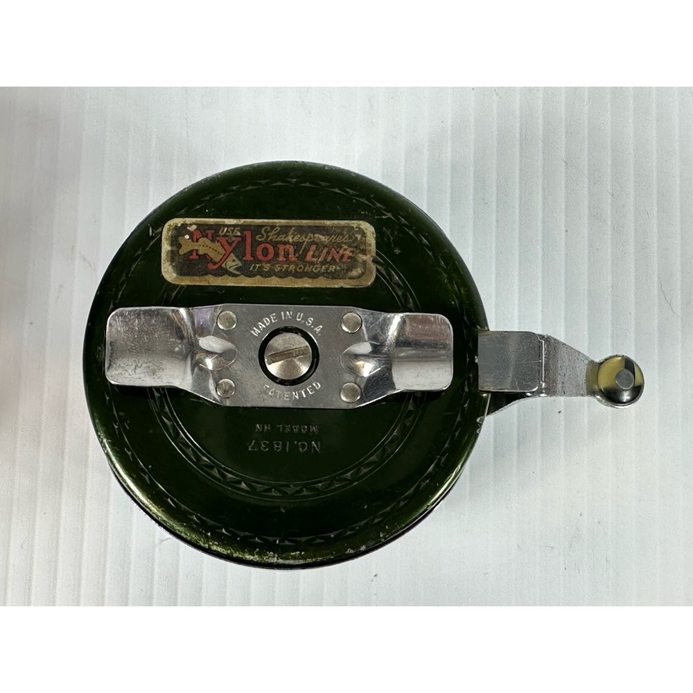 Vintage Shakespeare Silent Tru-Art Automatic # 1835 Model  HN Fly Fishing‎ Reel